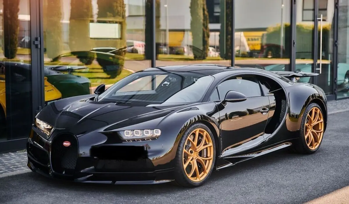 Bugatti Chiron 110 Ani 2019 — Geneva Luxury Car Rental, Genève. Bugatti Chiron 110 Ani à Genève La Bugatti Chiron 110 Ani 2019 est proposée à la location…