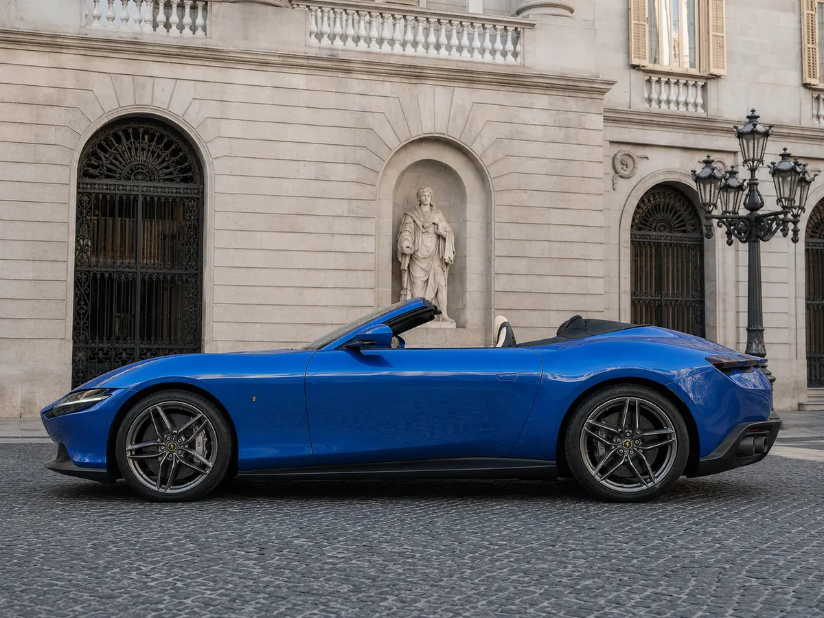Ferrari Roma 2025, extérieur — Geneva Luxury Car Rental, Genève. Ferrari Roma à Genève La Ferrari Roma 2025 est proposée à la location à Genève, un modèle…