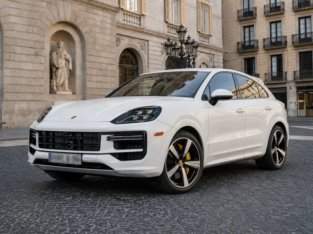 Porsche Cayenne Turbo E-Hybrid Coupé GT 2026 — Geneva Luxury Car Rental, Genève