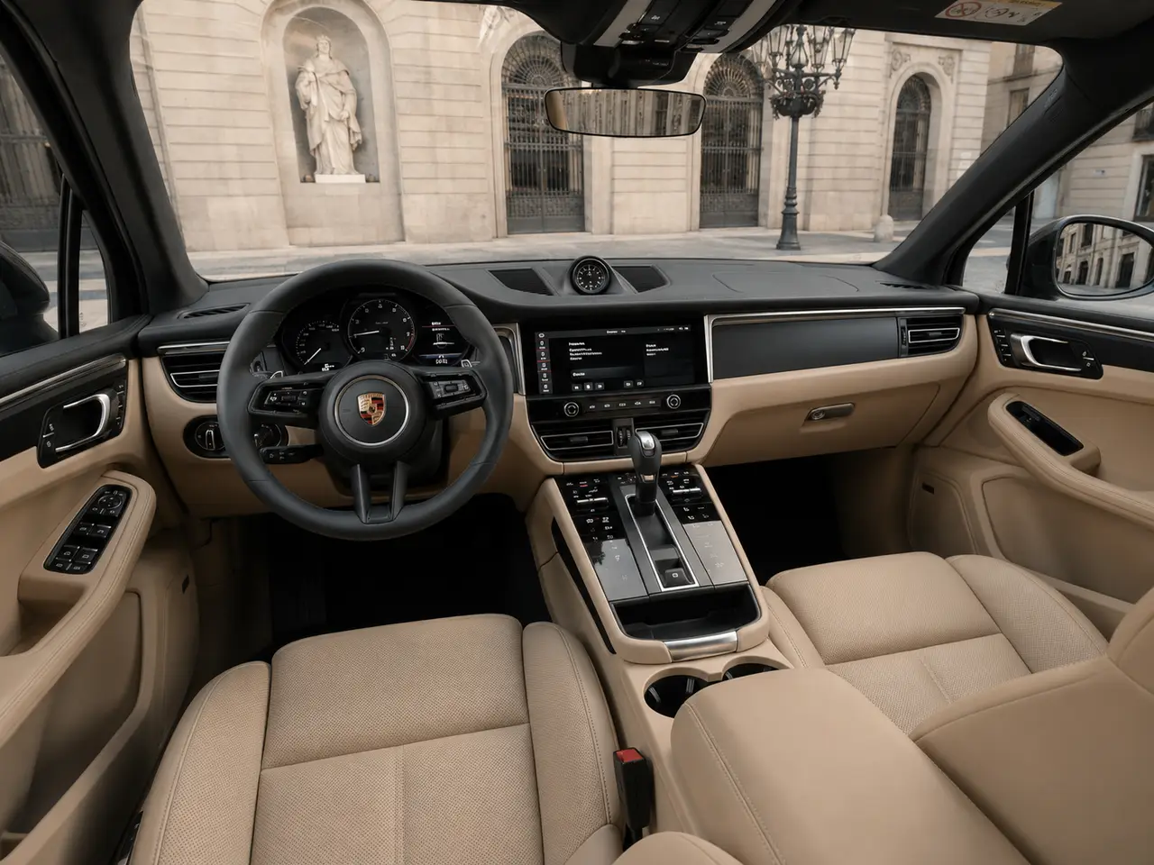 Porsche Macan 2024, intérieur — Geneva Luxury Car Rental, Genève. Porsche Macan à Genève Louer un Porsche Macan à Genève, c'est disposer d'un SUV 2024…