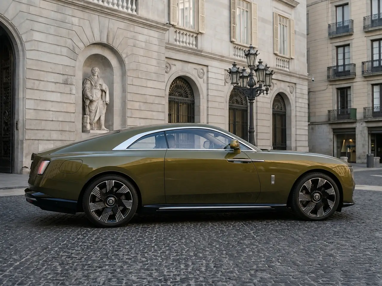 Rolls-Royce Spectre 2024, vue avant — Geneva Luxury Car Rental, Genève. Rolls-Royce Spectre à Genève La Rolls-Royce Spectre 2024 est proposée à la location à…